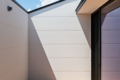 light_coat
